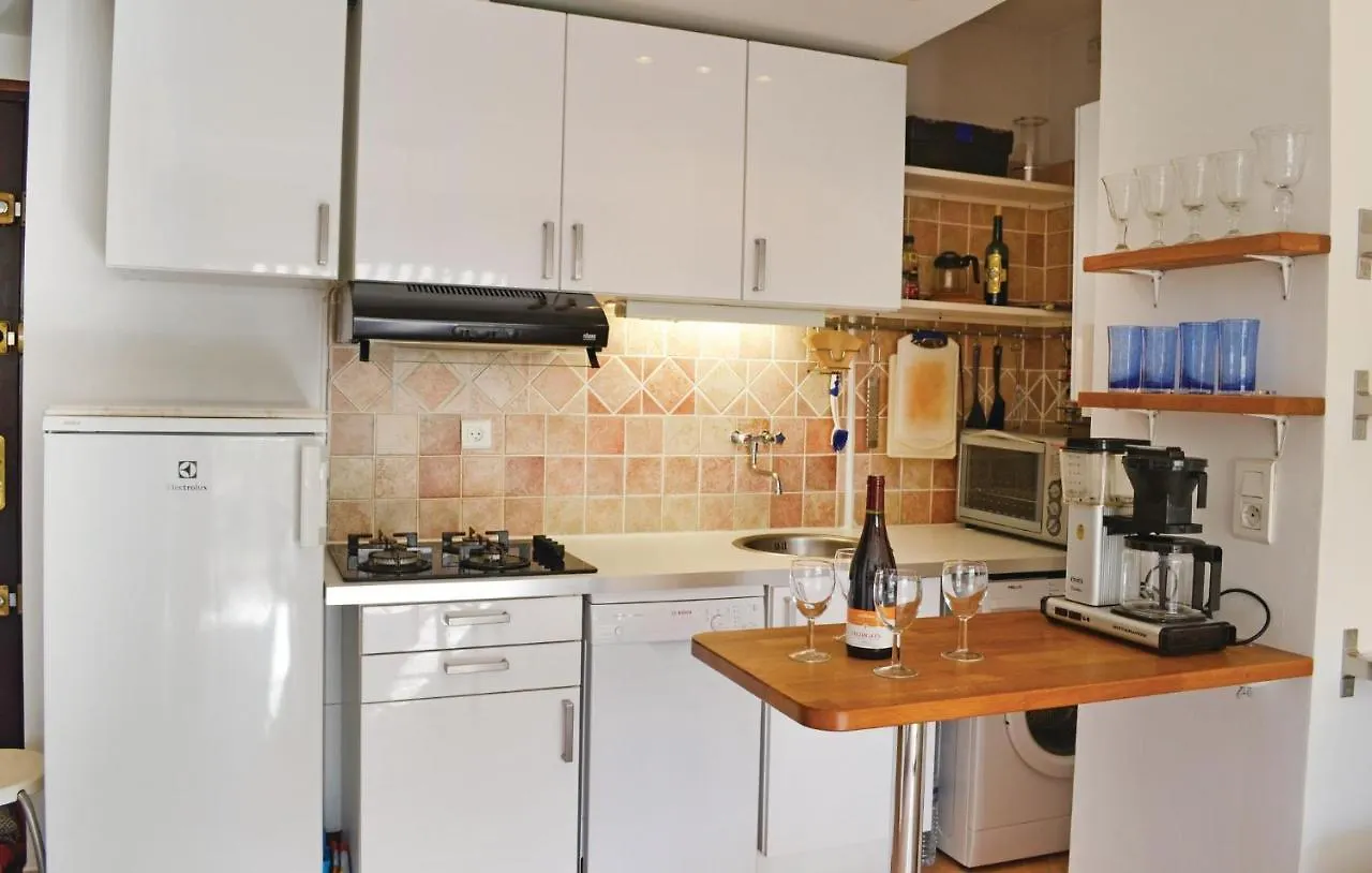 Awesome Apartment In Juan-Les-Pins With 1 Bedrooms And Wifi Antibes