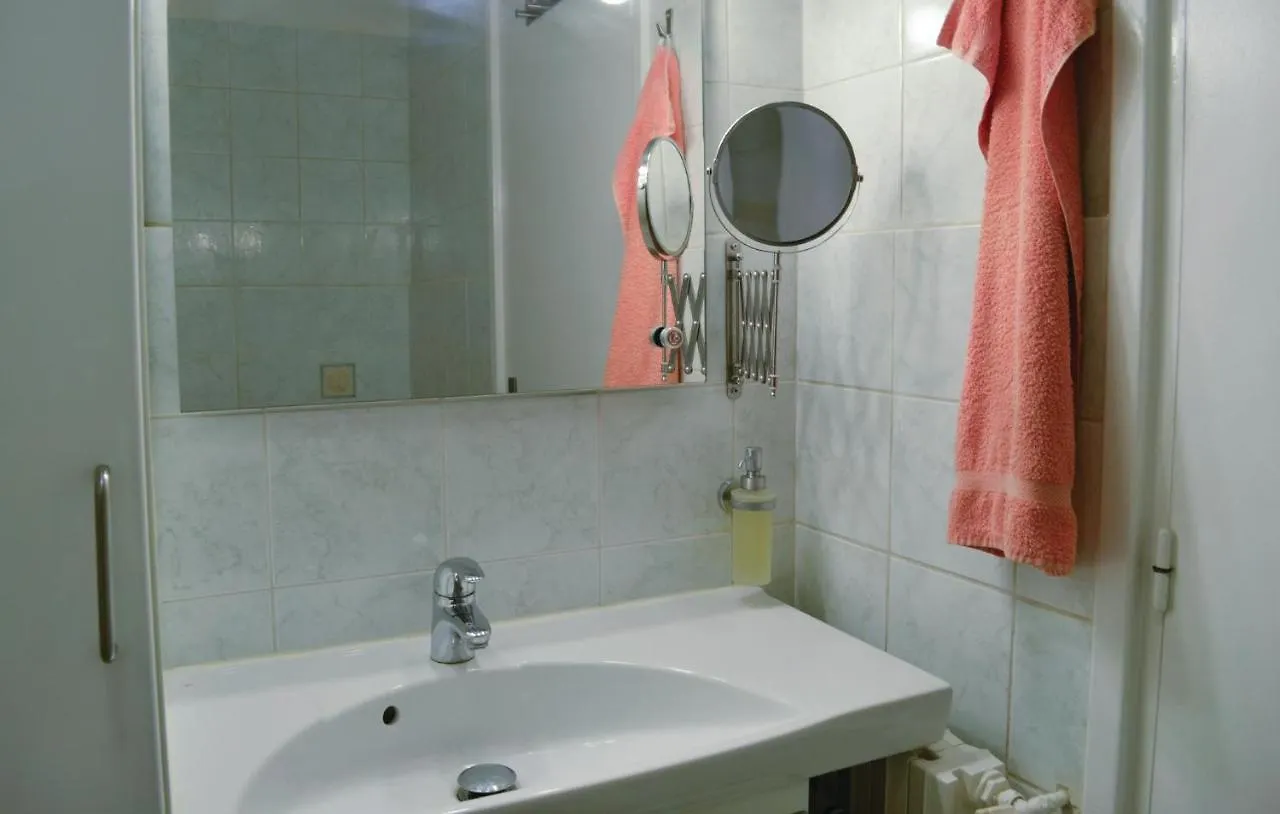 Awesome Apartment In Juan-Les-Pins With 1 Bedrooms And Wifi Antibes 0*,